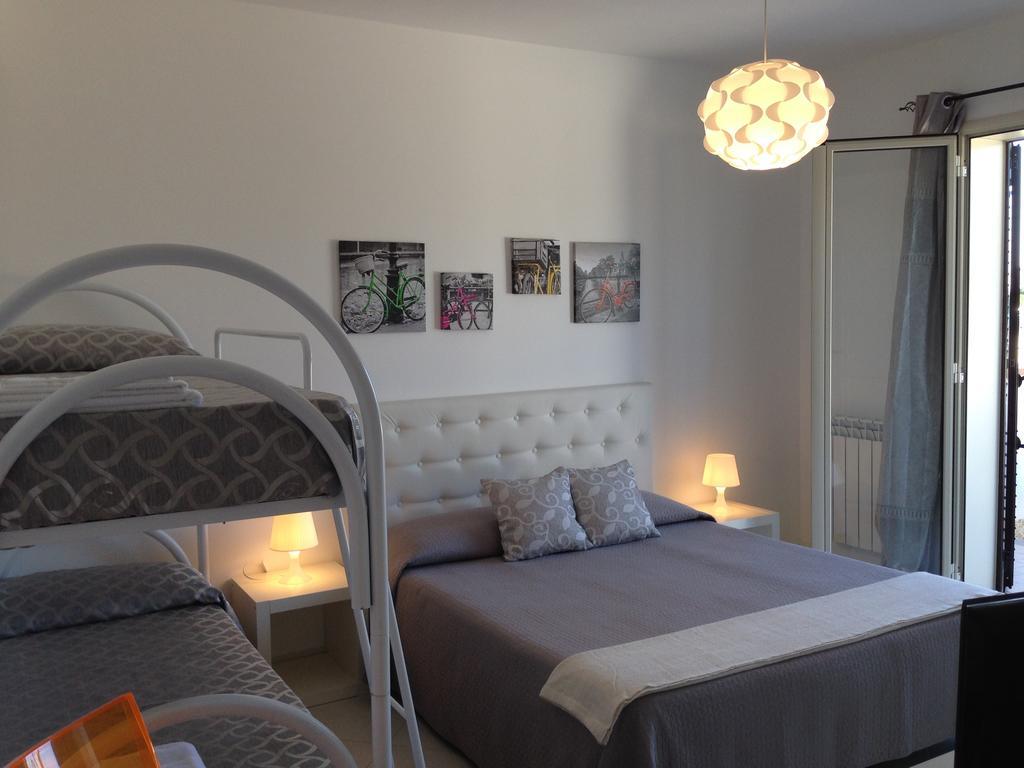 B&B La Stella Di Naxos Джардини-Наксос Экстерьер фото
